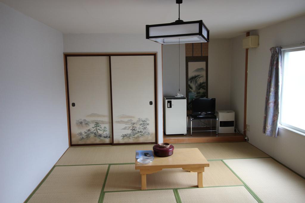 Ryokan Saihokutei Rishirifuji Екстериор снимка